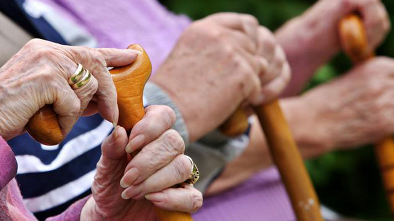 Foto - 'Hayırlı olsun' diyerek duyurdu: Emeklilere yüzde 25 indirim