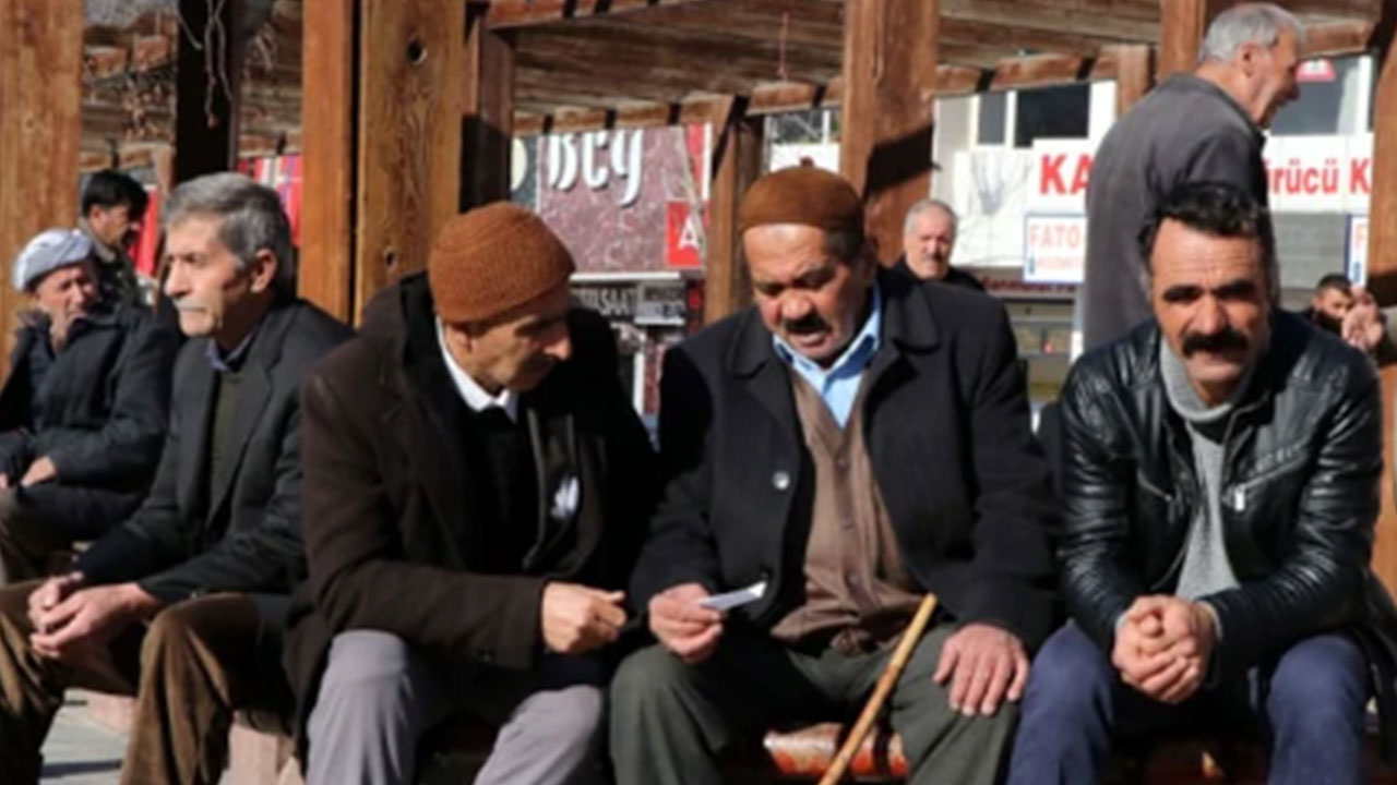 Foto - 'Hayırlı olsun' diyerek duyurdu: Emeklilere yüzde 25 indirim