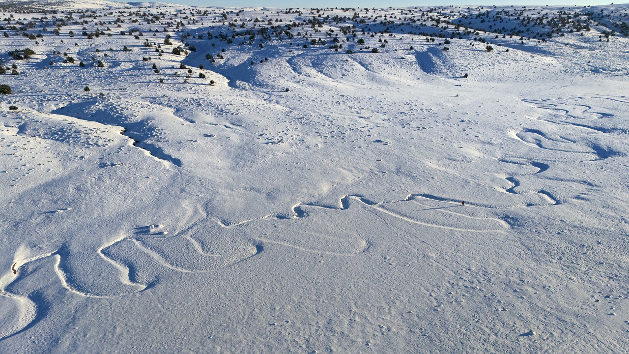 Foto - Hayran bırakan kış manzarası! Bingöl’ün karla örtülü menderesleri 