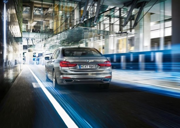 Foto - Hayran kalacaksınız: 2016 BMW 7-Series