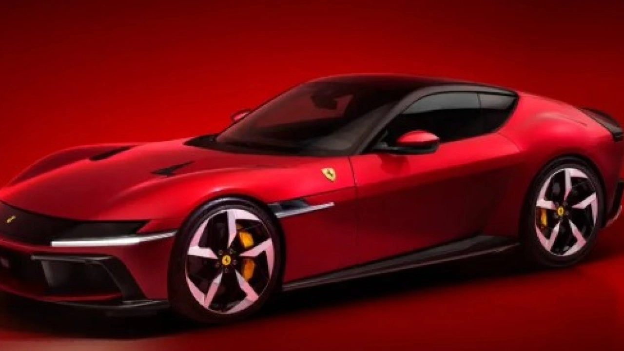 Foto - Hayranları merakla bekliyor: İşte İlk elektrikli modelin özellikleri!