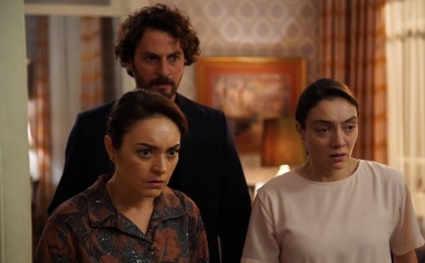 Hayranları şaşkın! Masumlar Apartmanı'nda ayrılık depremi