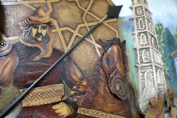 Foto - Hayvan derilerini işleyip tablo, çanta ve takıya dönüştürüyorlar