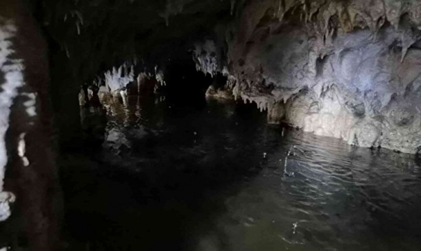 Foto - Hayvan otlatırken buldular! Binlerce yıllık bir mağara