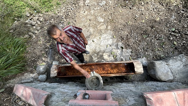 Foto - Hayvanlar rahat su içsin diye bakın ne yaptı