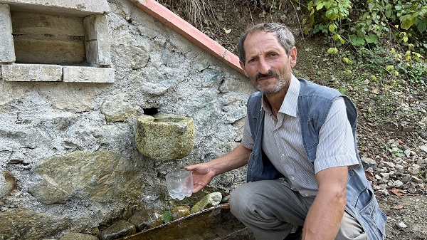 Foto - Hayvanlar rahat su içsin diye bakın ne yaptı