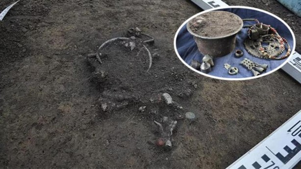 Hazine buldular! Kazdıkça adeta fışkırdı