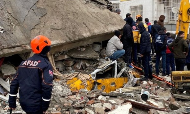 Foto - Hazırlıklı olun! Japon deprem uzmanı net konuştu: Beklenen deprem geliyor! O bölge için uyarı geldi: Zemin çok kötü! Özellikle…