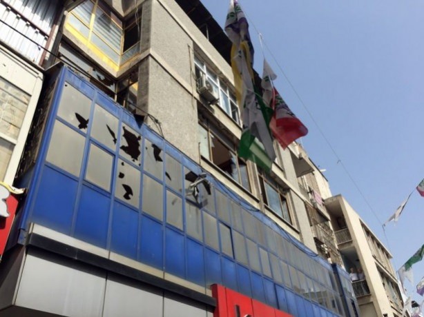 Foto - HDP binalarına saldırı