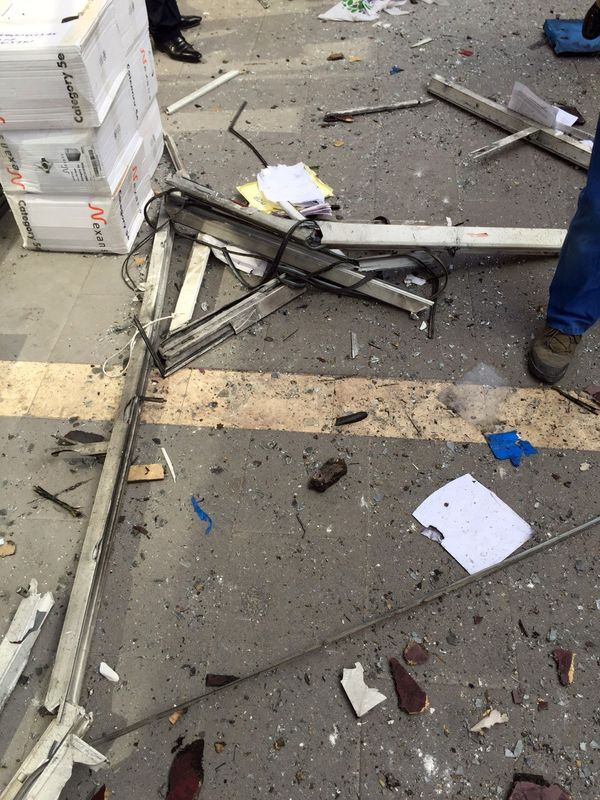 Foto - HDP binalarına saldırı