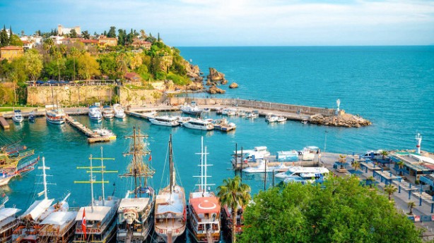 Foto - Hedef yolunda ilerleniyor! Antalya'ya iki ayda 500 bin turist akın etti!