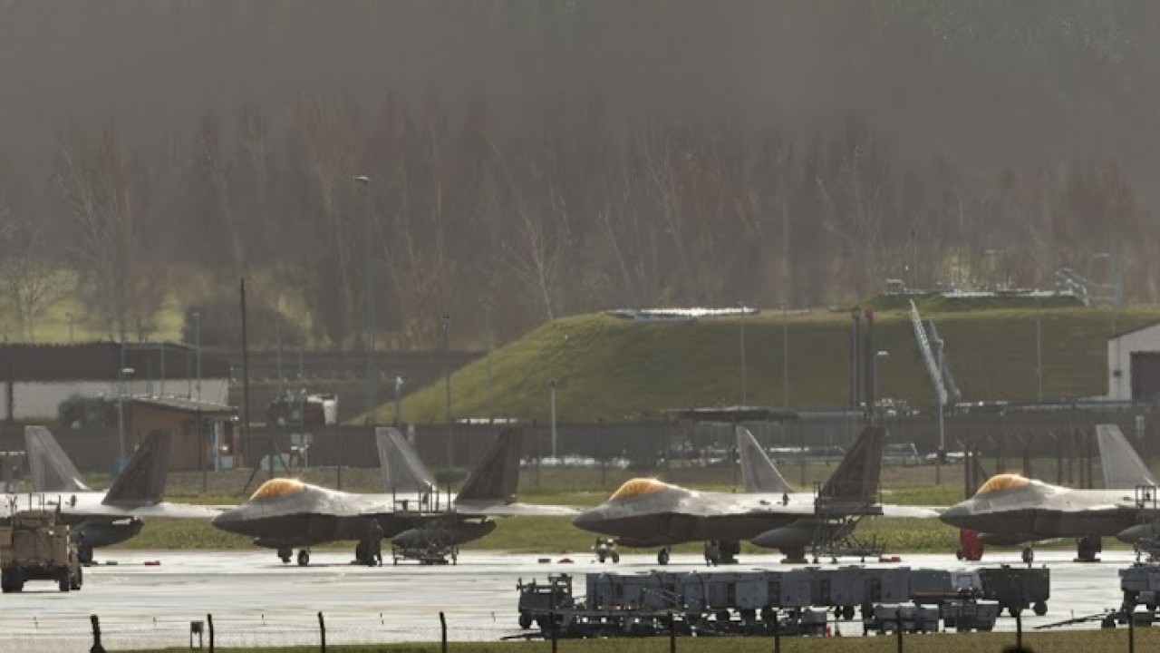 Hedefli askeri müdahale senaryosu devreye alındı! Türkiye'nin dibine F-22 VE F-35'ler doluştu