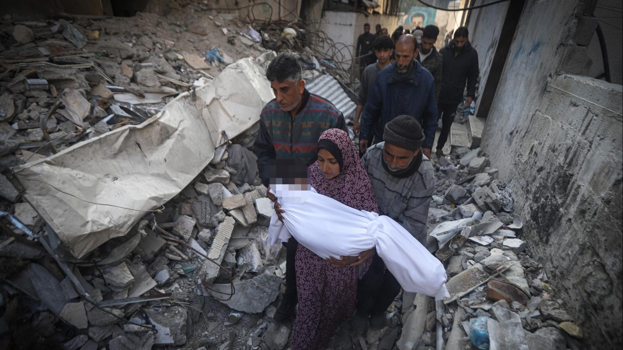 Foto - Helal olsun! Bizimkilerin yapamadığını elin Angelina Jolie’si yaptı