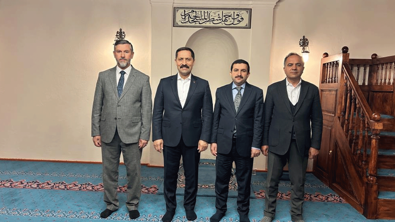 Foto - Helal olsun Erdoğan! Ramazan ayında Sultan Abdülhamid Han'a büyük vefa