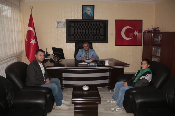 Foto - Helal olsun sana! 10 yaşındaki çocuktan adamlık dersi