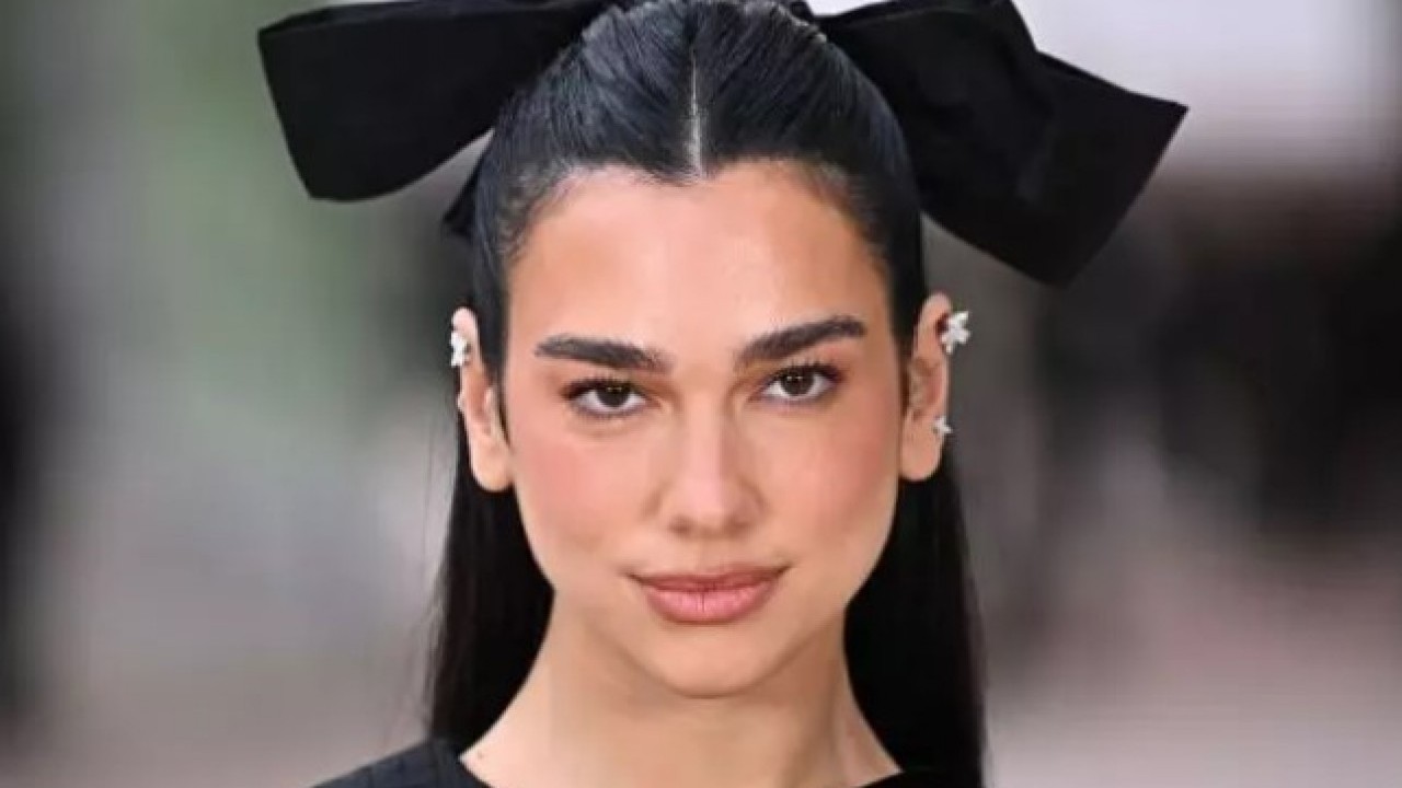 Foto - Helal olsun sana: İsrail yanlısı menajerine acımadı!