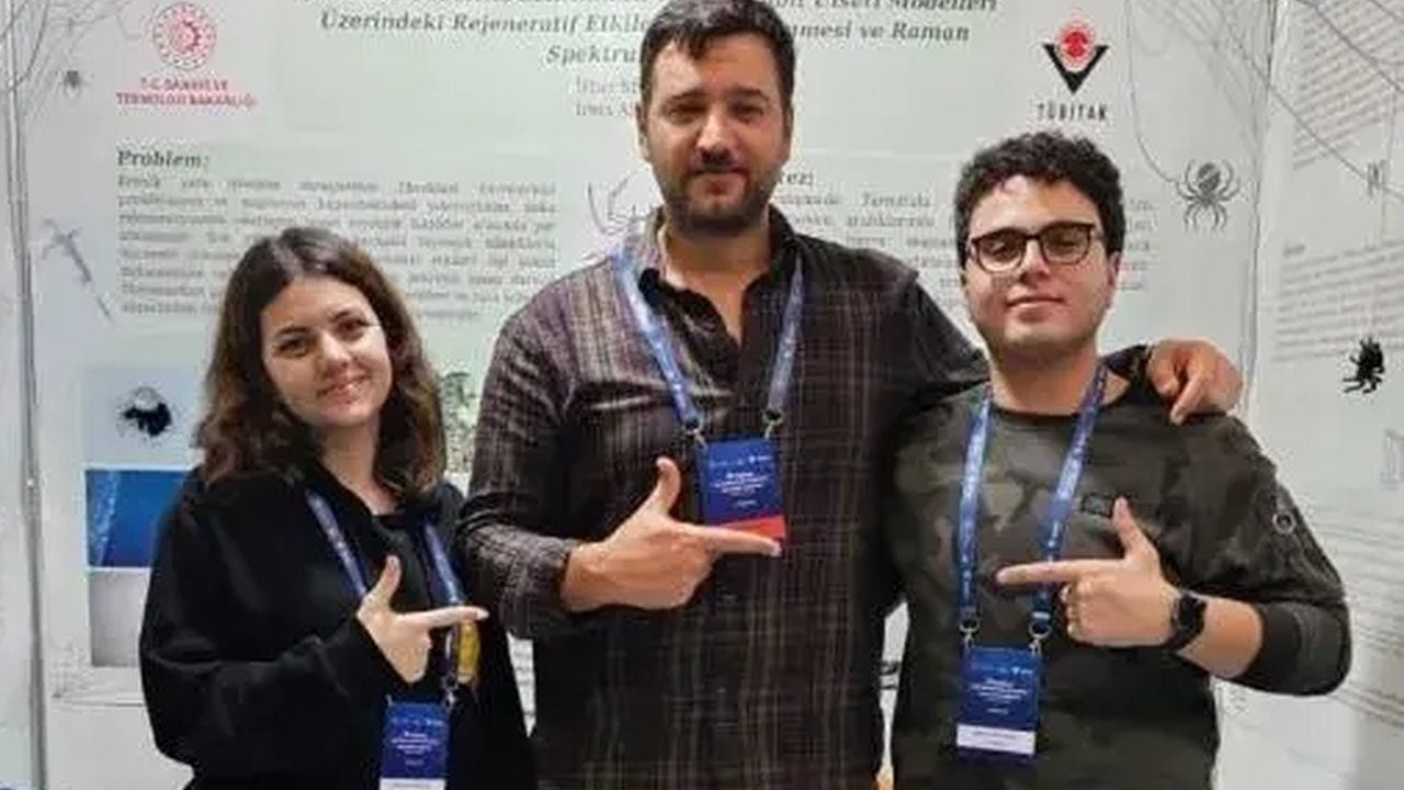 Foto - Helal olsun size çocuklar! Yatak yaralarına tarantula zehriyle çare buldular