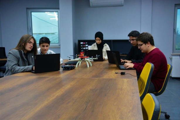 Foto - Helal olsun size devam gençler! Lise öğrencilerinden bir müthiş icat daha