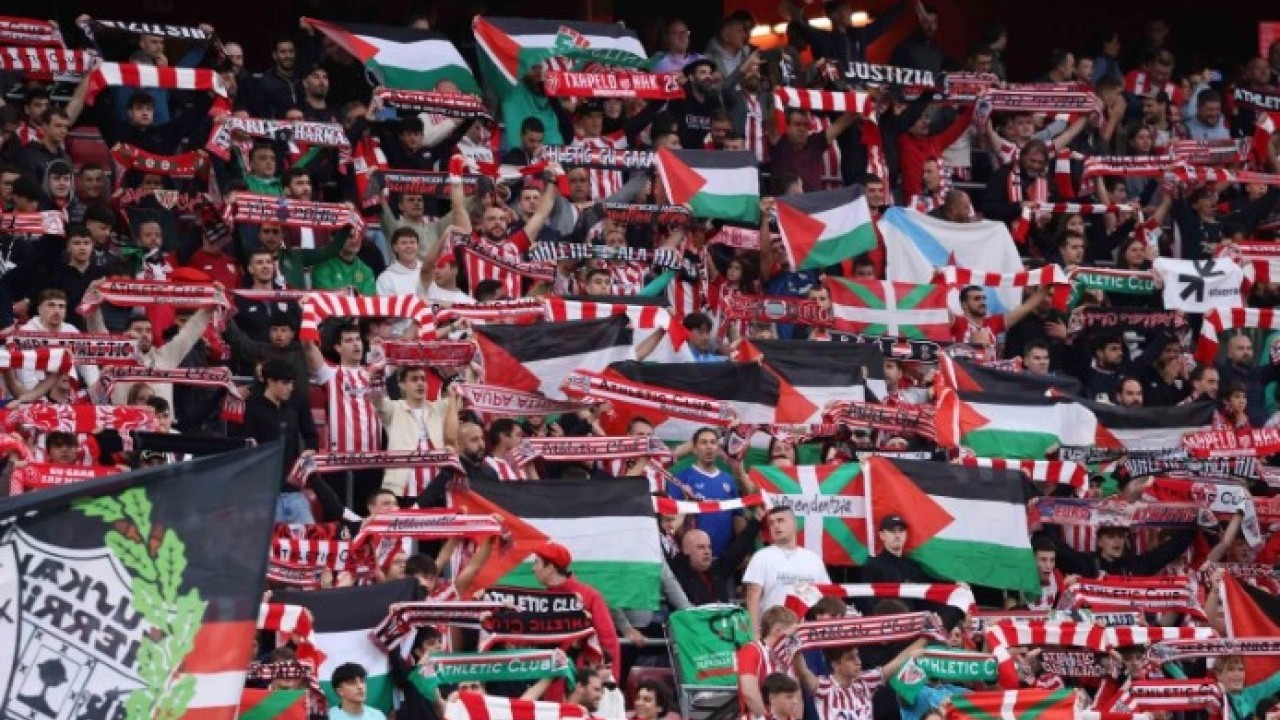 Foto - Helal olsun size! İspanyol takımından Filistin'e büyük destek