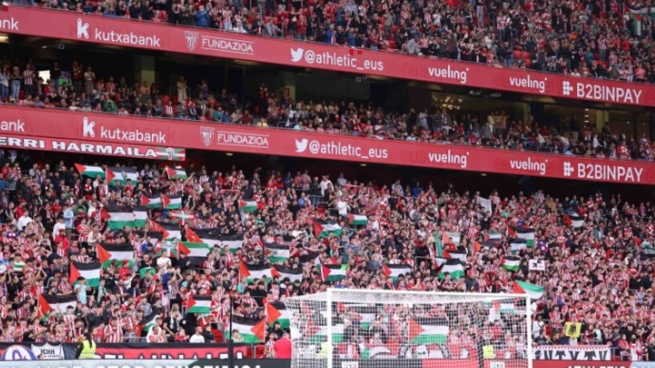 Foto - Helal olsun size! İspanyol takımından Filistin'e büyük destek