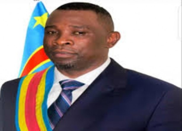 Foto - Helikopter, füze, SİHA ve savaş gemisi için Türkiye'ye geldiler! Ankara'ya görülmemiş teklif