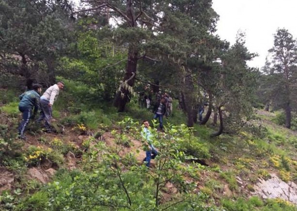 Foto - Helikopterin düştüğü bölgeden ilk fotoğraflar