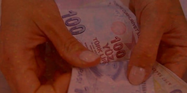 Foto - Hem annemden hem babamdan maaş alabilir miyim?