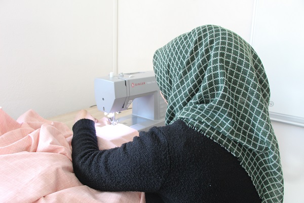 Foto - Hem çocuklar hem de kadınların yüzü güldü! Eski köy okulu gelir kapısı oldu