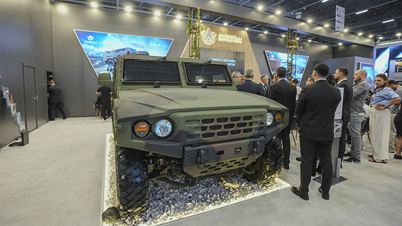 Hem dik tırmanıp hem eğimli arazide gidebiliyor: TSK'nın gücüne güç katacak yeni kara aracı!