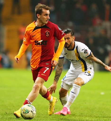 Foto - Hem Galatasaray'ı hem de rakiplerini ilgilendiriyor! Flaş gelişme duyuruldu