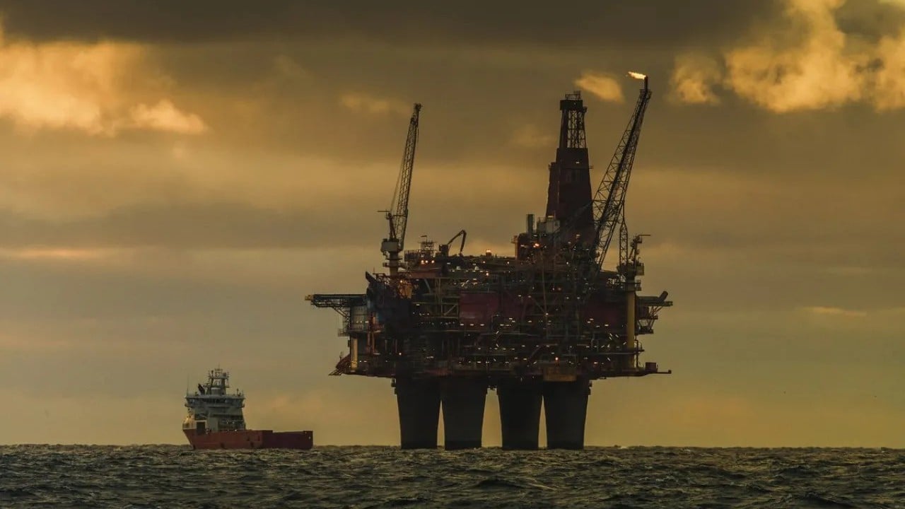 Hem petrol hem doğalgaz keşfedildi! Ülkeyi ihya edecek rezerv