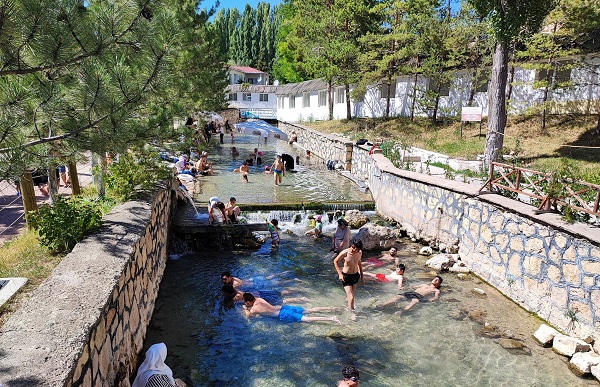 Foto - Hem serinletiyor hem şifa veriyor! Dünyada bir benzeri daha yok