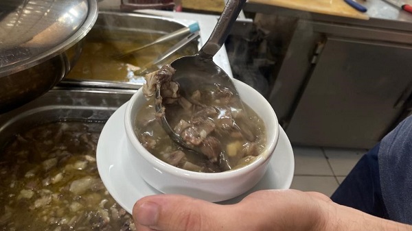 Foto - Hem şifa deposu hem de tok tutuyor