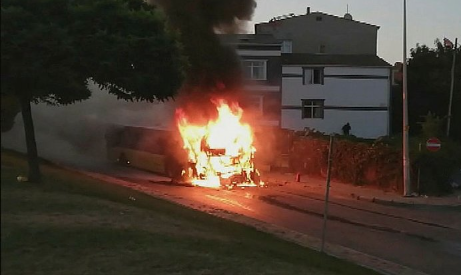 Hem yanıyor hem soyuluyor! Adrese teslim ihaleler İETT'yi çökertti