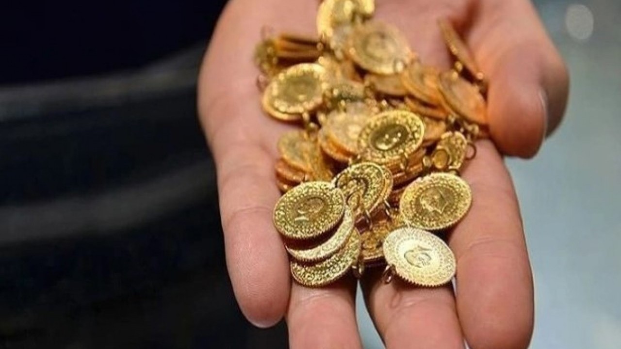 Foto - Hem yatırımlık hem takı: İslam Memiş en çok tercih edilen altını açıkladı!