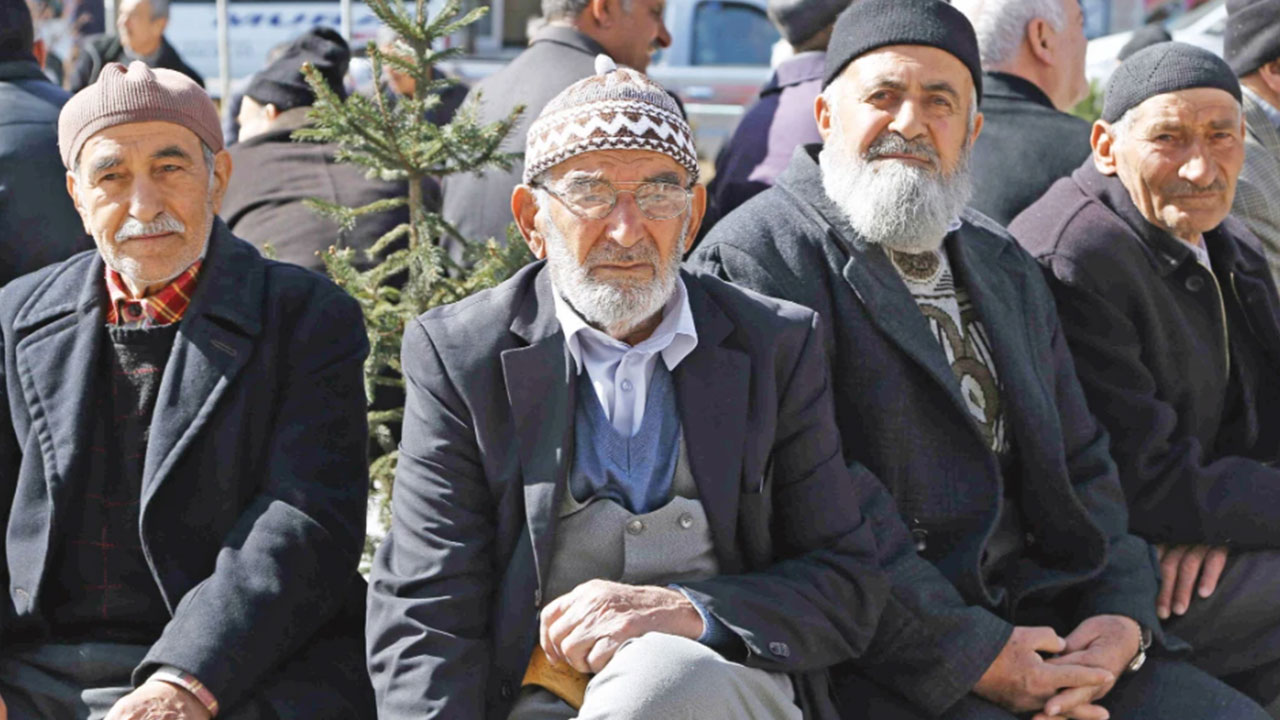 Hemen kontrol edin! Çoktan emekli olmuş olabilirsiniz, prim yaşını boşu boşuna beklemeyin