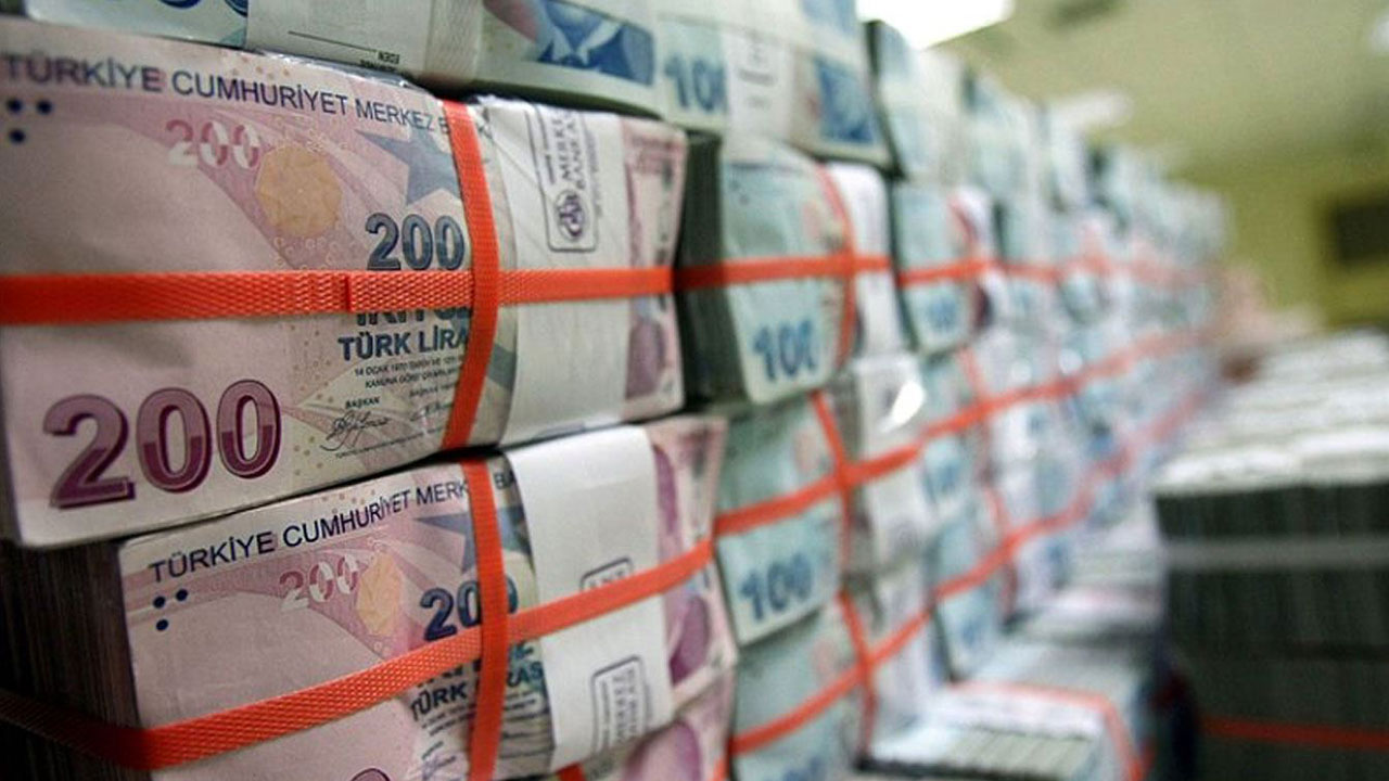 Foto - Hemen kontrol edin! Çoktan emekli olmuş olabilirsiniz, prim yaşını boşu boşuna beklemeyin