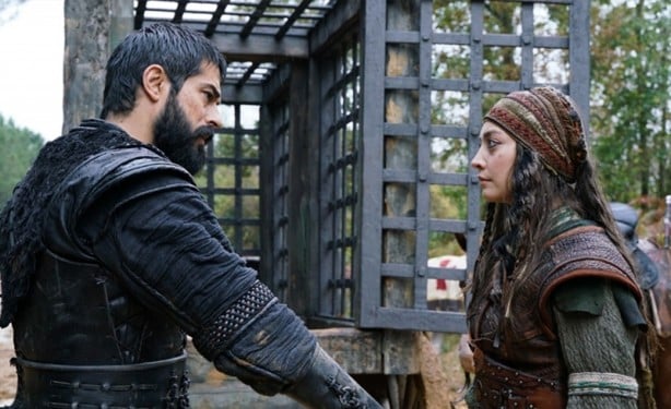 Foto - Hemen paylaştı! Cüneyt Arkın’dan Kuruluş Osman sinyali