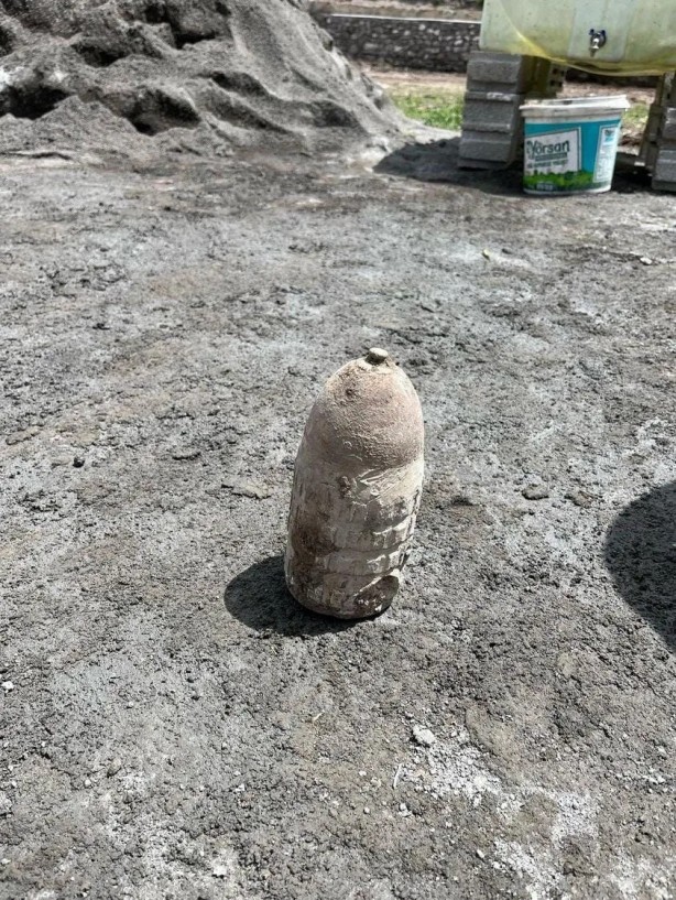 Hemen polisi aradılar! İnşaat kazısında çıkan şey şok etti