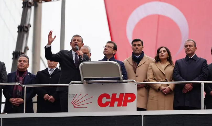 Foto - ‘Hepiniz ordaydınız’ Beşiktaş Belediyesin'deki yolsuzluğu tüm CHP biliyordu! Skandal tüm CHP’nin gözleri önünde oldu
