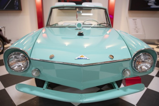 Foto - Hepsi birbirinden ilginç Bu otomobiller sokakta yok