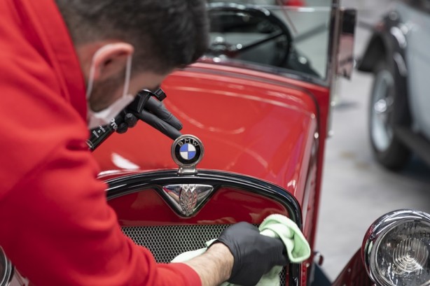 Foto - Hepsi birbirinden ilginç Bu otomobiller sokakta yok