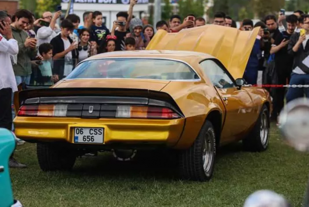 Foto - Hepsi birbirinden ilginç! Otomobil tutkunları bakmaya doymuyor