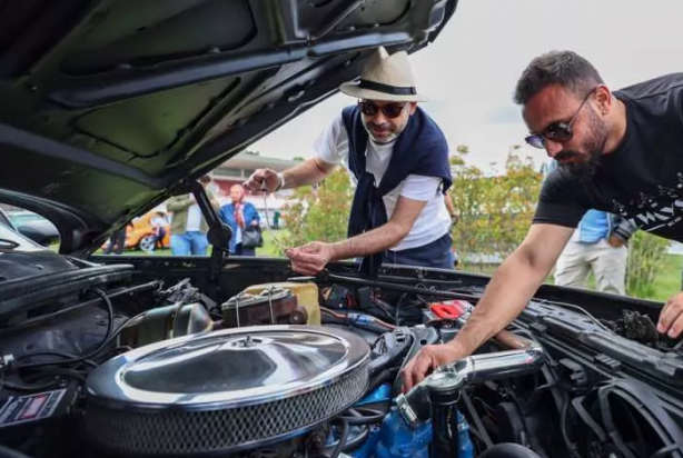 Foto - Hepsi birbirinden ilginç! Otomobil tutkunları bakmaya doymuyor