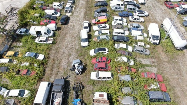 Foto - Hepsi olduğu yerde çürüyor Karşınızda servet mezarlığı