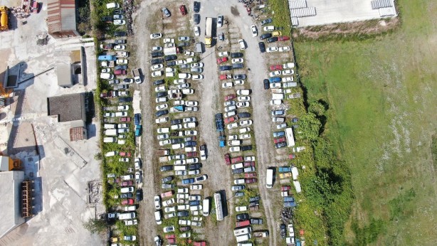 Foto - Hepsi olduğu yerde çürüyor Karşınızda servet mezarlığı