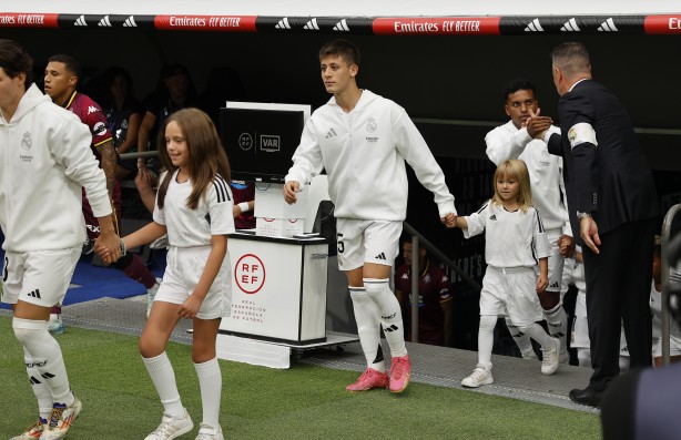 Foto - Hepsi peş peşe açıkladı, ama Ancelotti hala anlamıyor! Arda Güler ortalığı karıştırdı