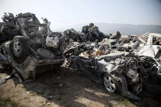 Foto - Hepsi yok oldu! Servetlik mezar