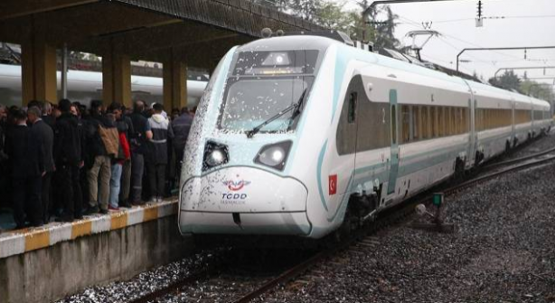 Her an duyurulabilir! "Milli Banliyö Tren Seti" geliyor! Kritik tarih detayı açıklandı…