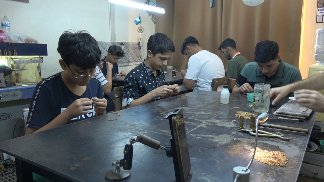 Her biri zanaat öğreniyor! ‘Altın bilezik’ deyimi sözde kalmadı